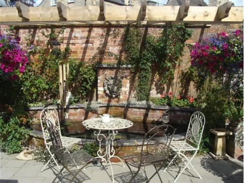 The Old Brewhouse Cirencester Exterior foto